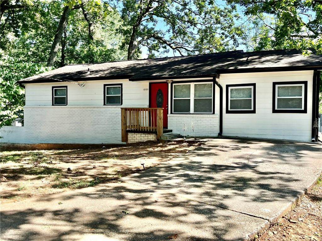 1995 Oak Court - Photo 1