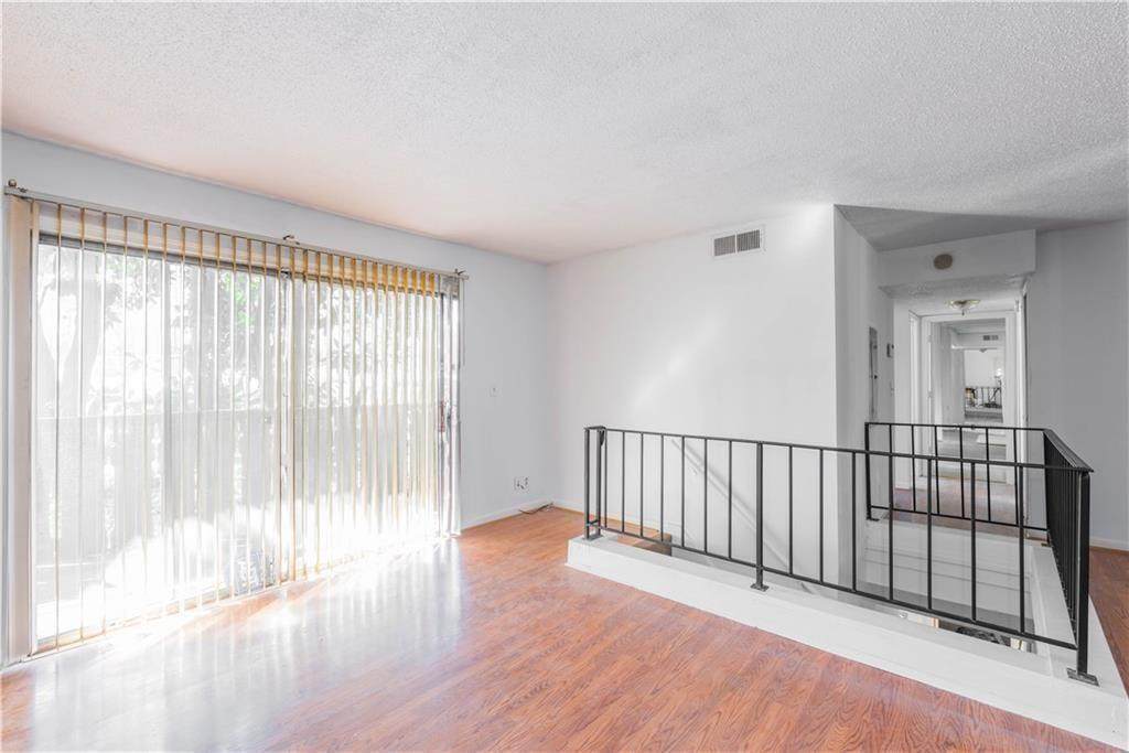 1213 Camelot Drive - Photo 1