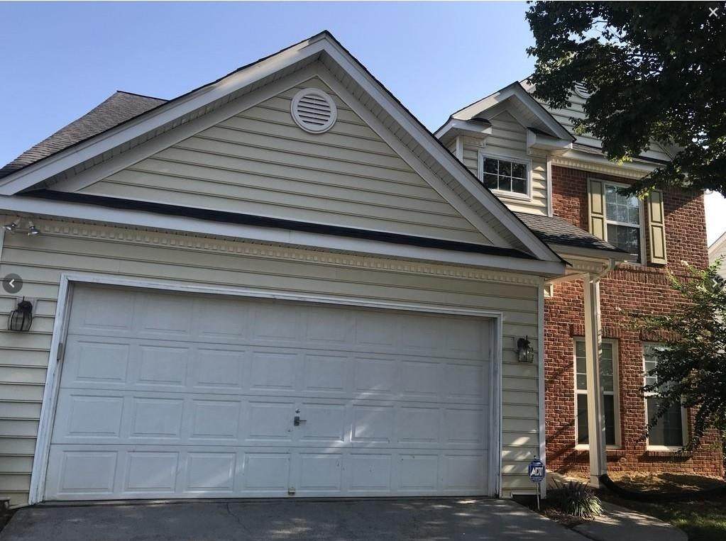 1660 Valley Club Drive - Photo 1