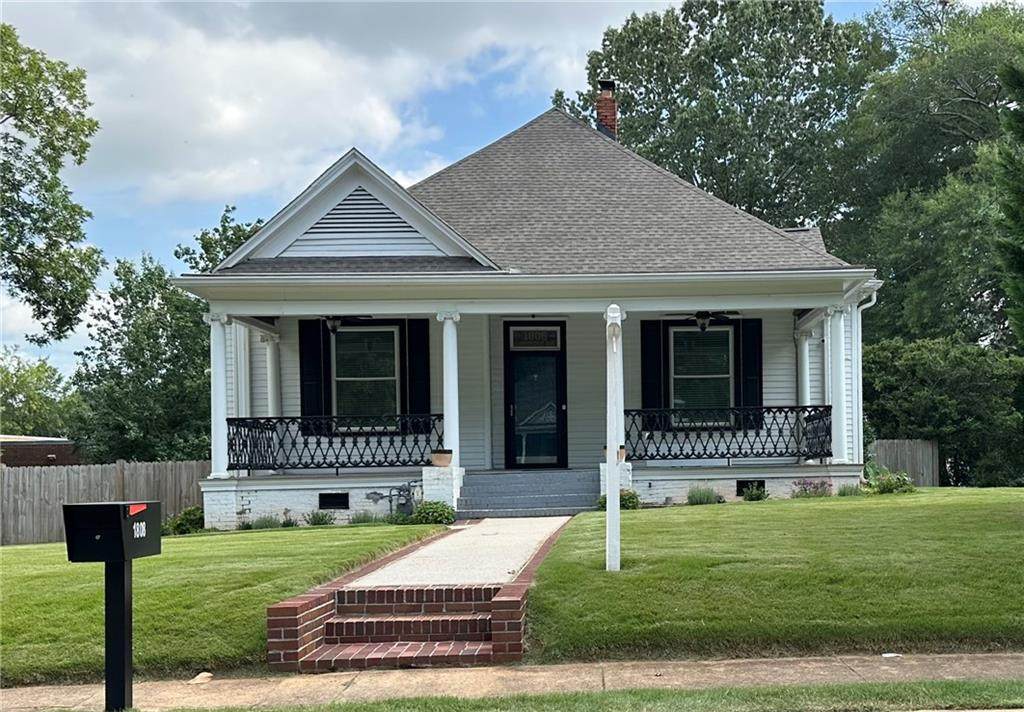 1808 Cambridge Avenue - Photo 1