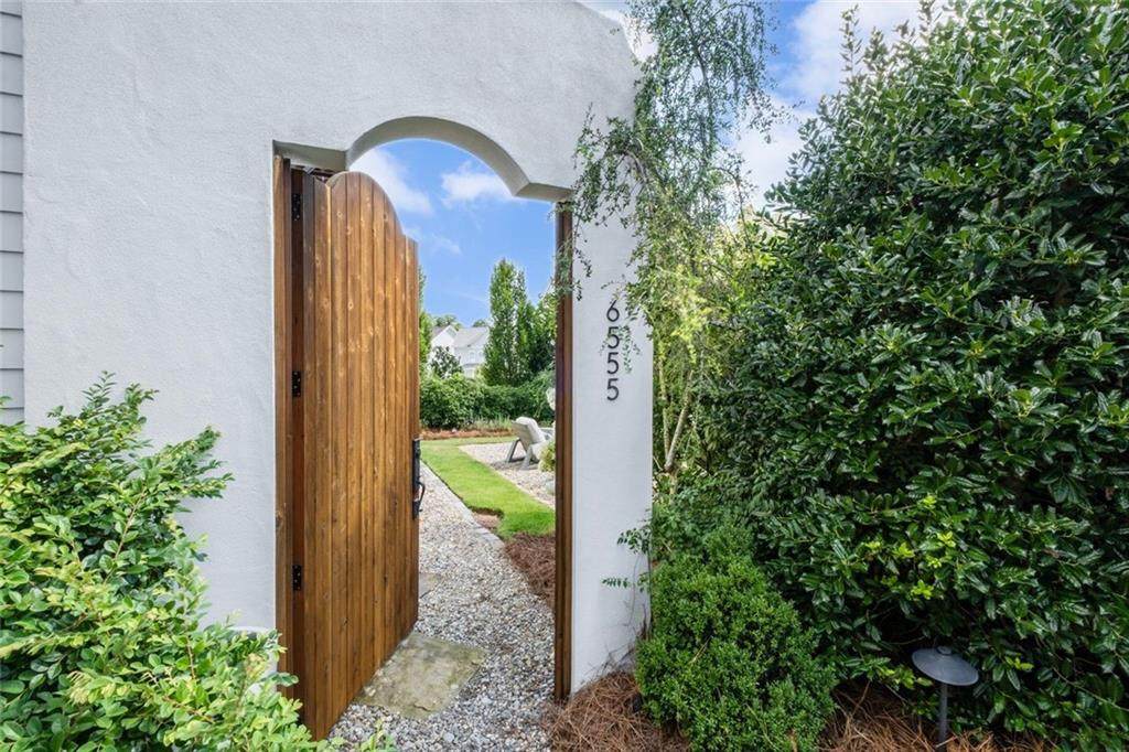 6555 Five Oaks Road - Photo 1