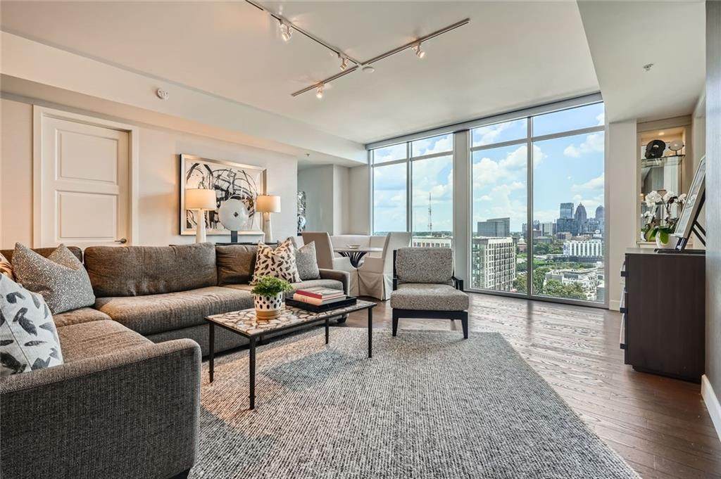 1820 Peachtree Street - Photo 1