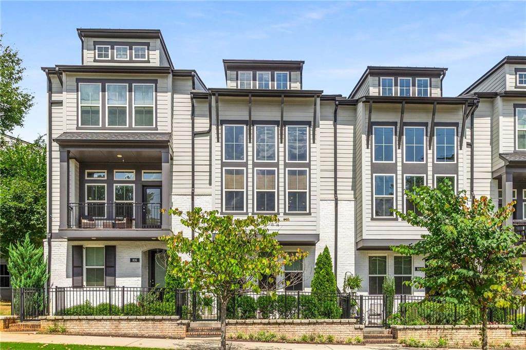 820 Columbia Drive - Photo 1