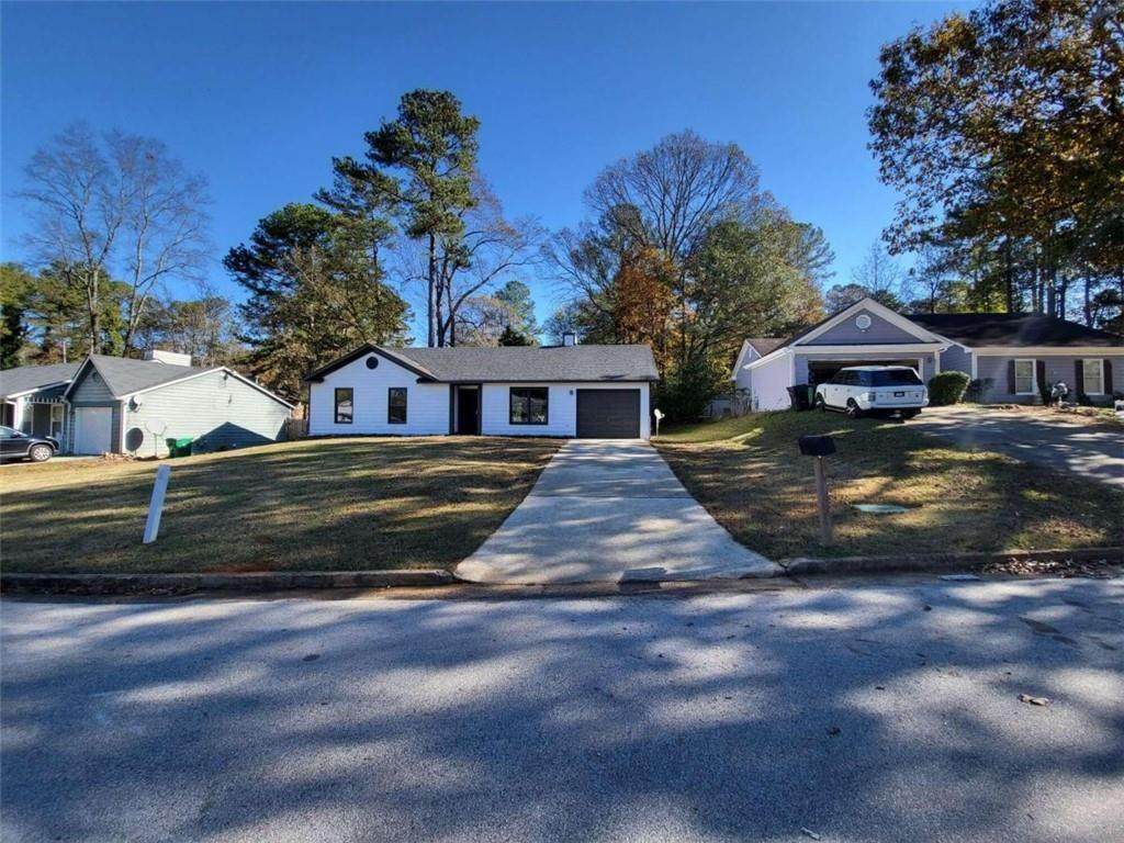 915 Fox Valley Court - Photo 1