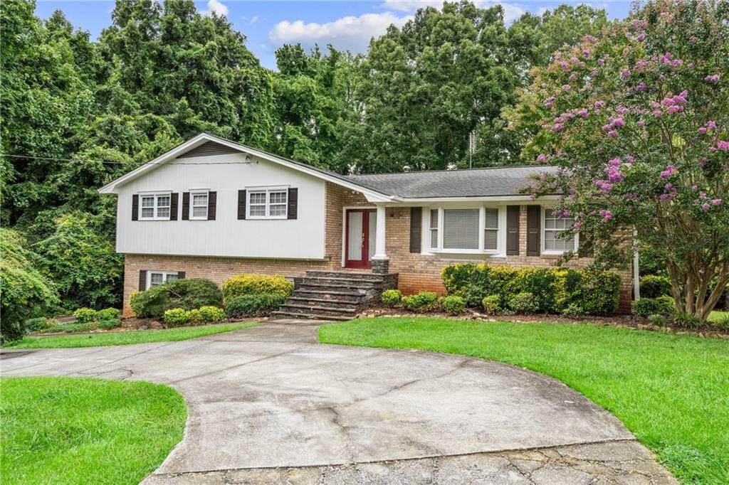 2072 Mcduffie Road - Photo 1