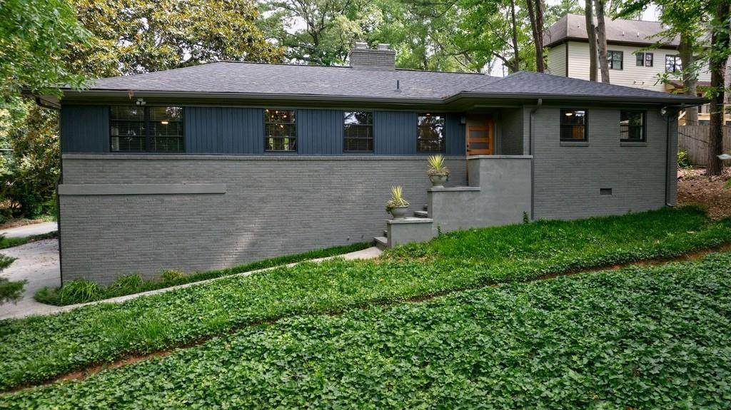 776 Windsor Parkway - Photo 1