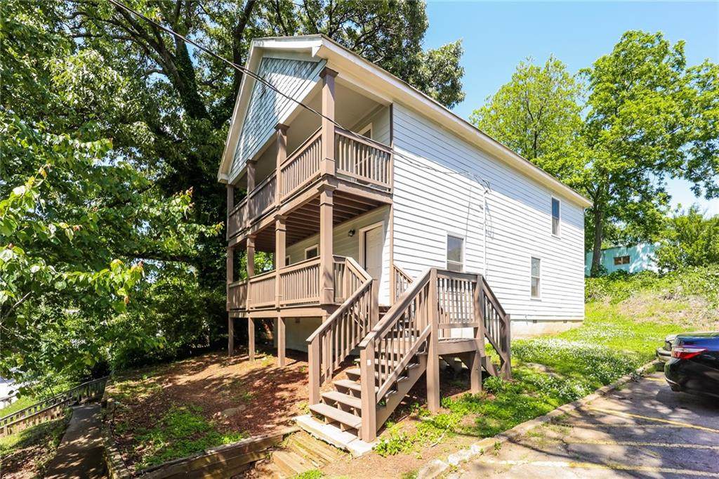 1112 Smith Street - Photo 1