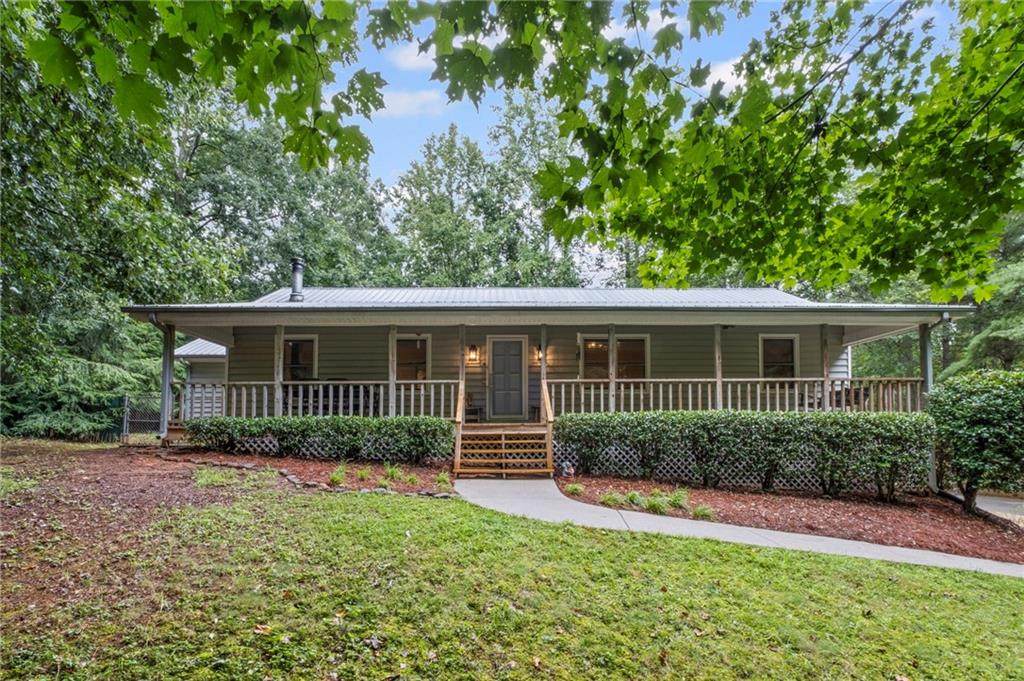 2527 Hickory Road - Photo 1