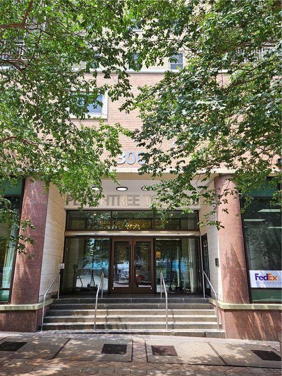 300 Peachtree Street - Photo 1