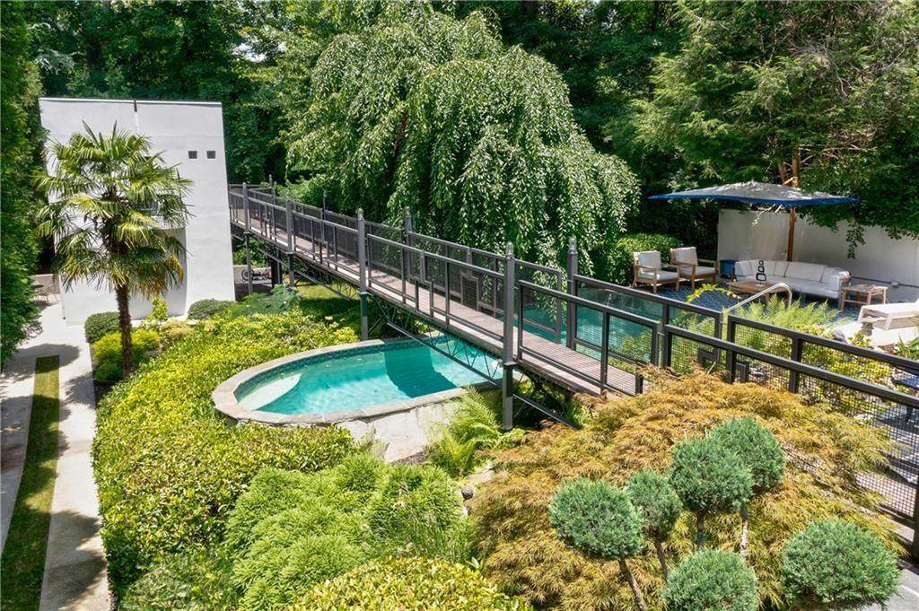 114 Lindbergh Drive - Photo 1