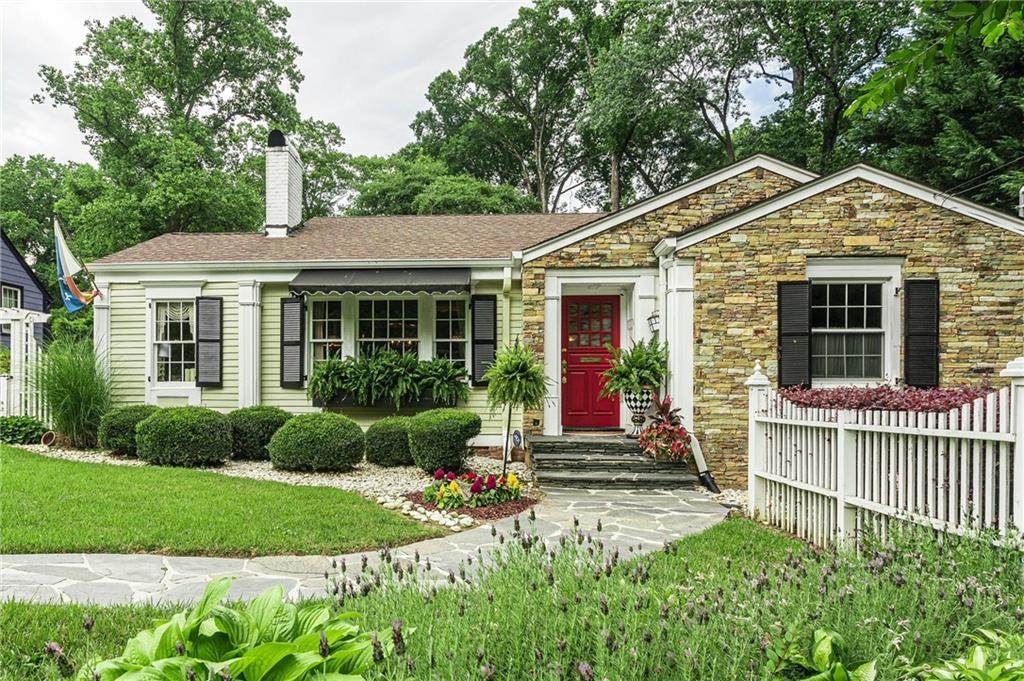 273 Seminole Drive - Photo 1