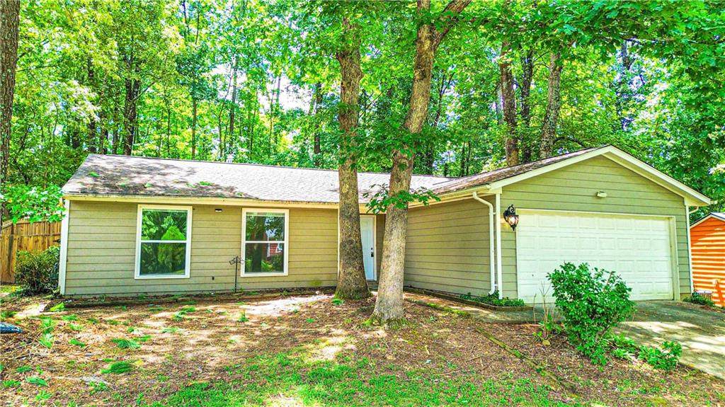 5285 Martins Crossing Road - Photo 1