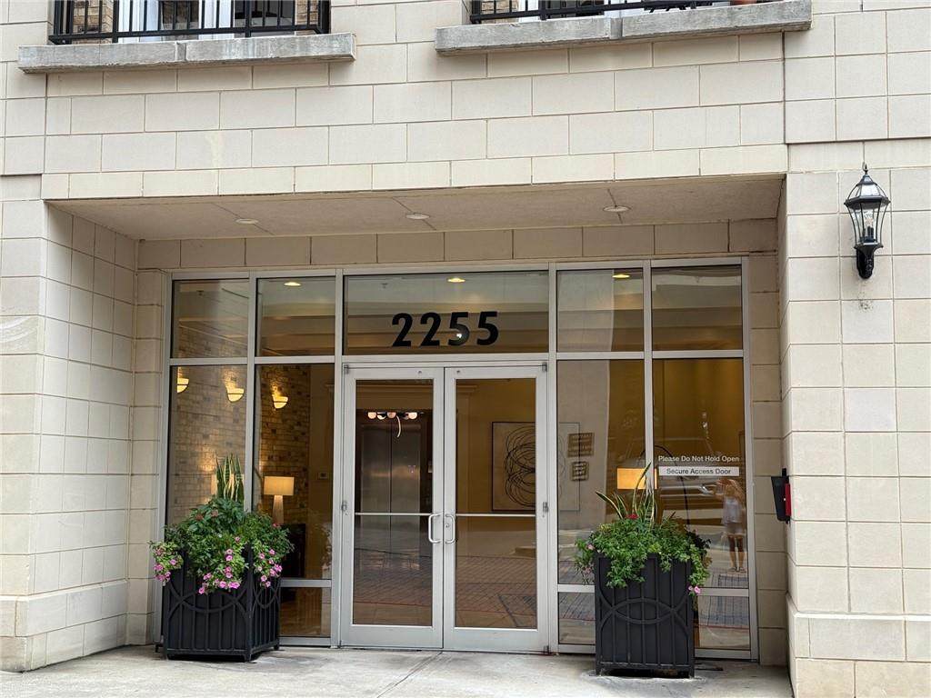 2255 Peachtree Road - Photo 1