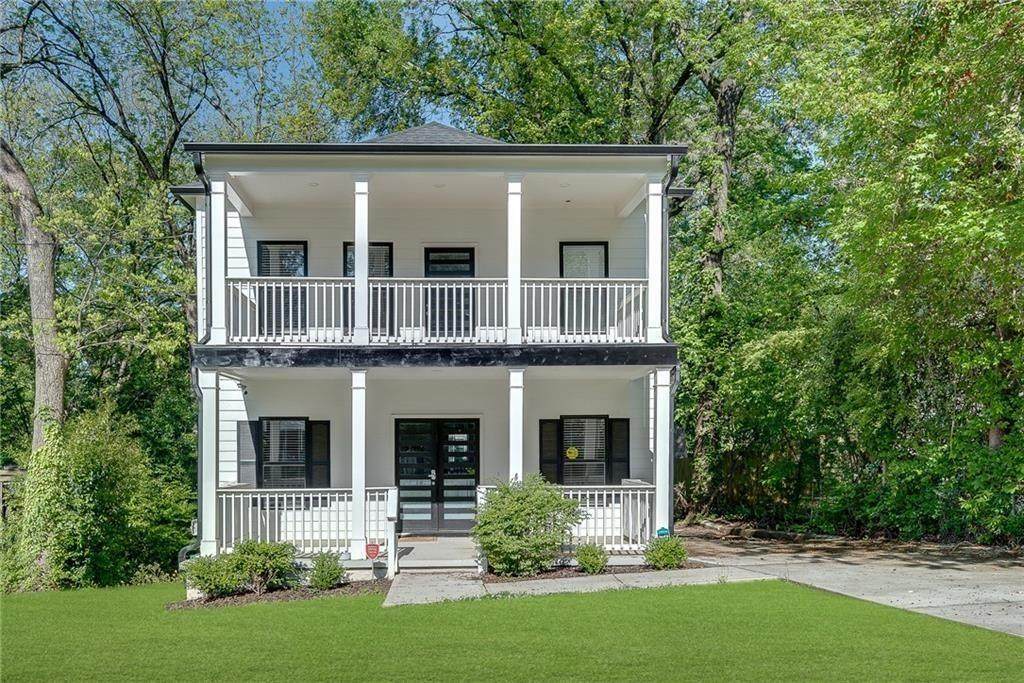 2115 Cavanaugh Avenue - Photo 1