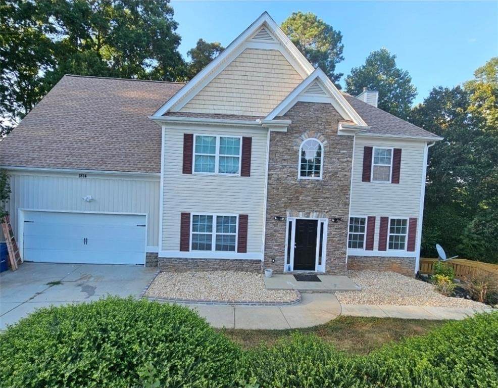 1814 Oak Branch Way - Photo 1