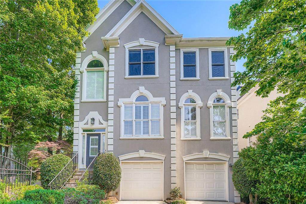 2426 Vivian Circle - Photo 1