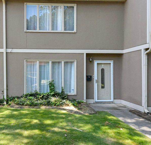 1814 Ashborough Road - Photo 1