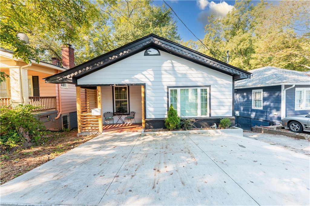 1022 Mayson Turner Street - Photo 1