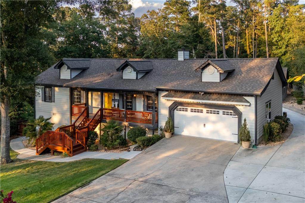 2390 Stone Dr Sw - Photo 1