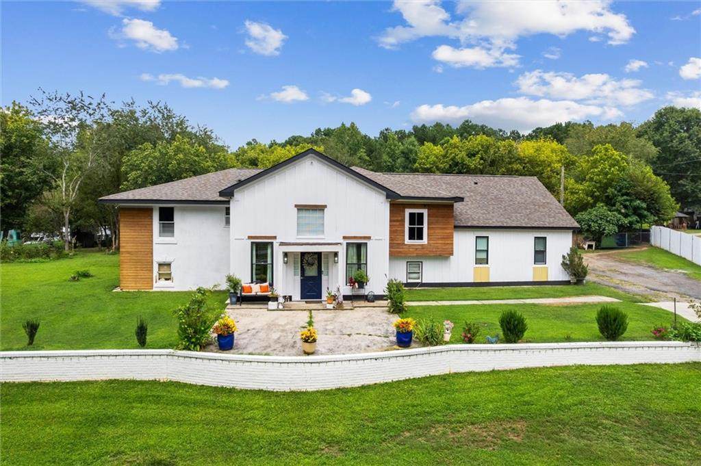 934 Beaver Hill Drive - Photo 1