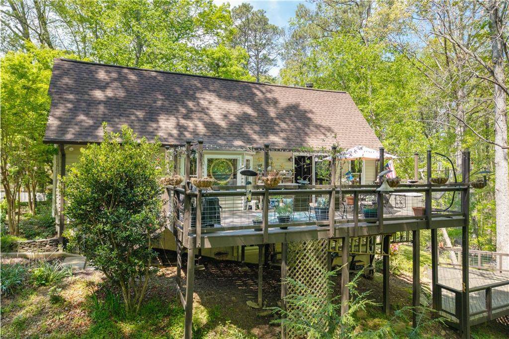 511 Oakdale Road - Photo 1