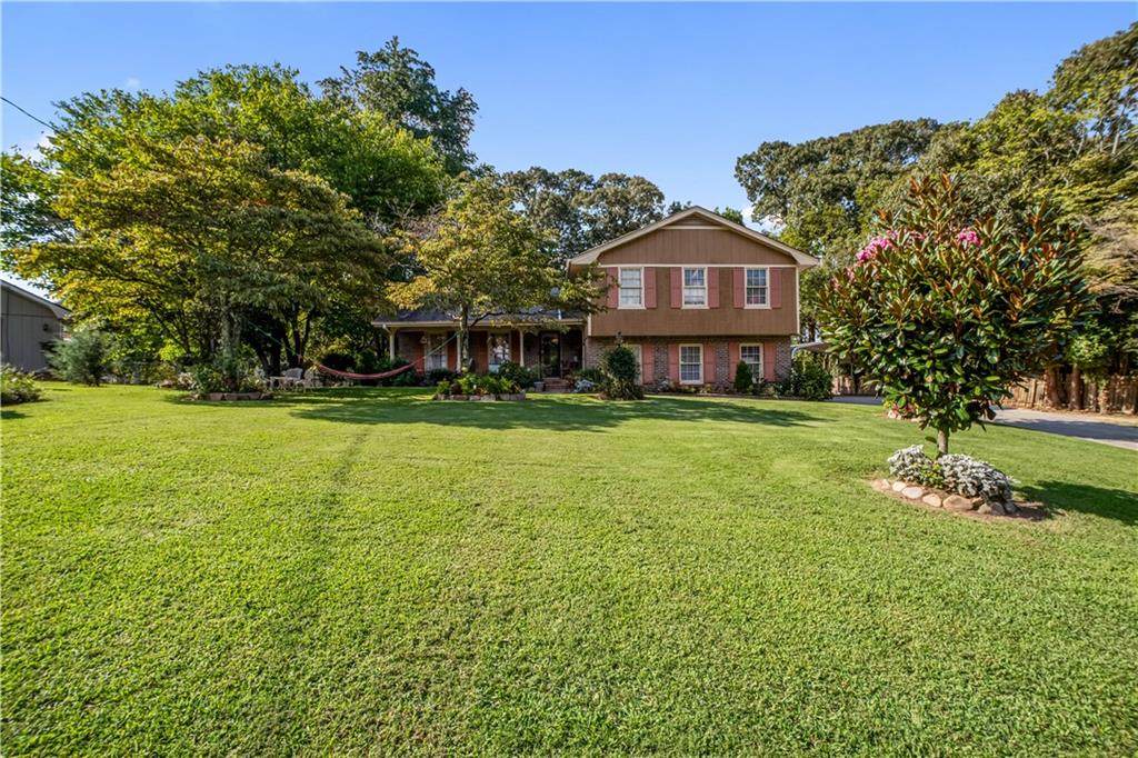 1721 Driftwood Place - Photo 1