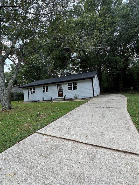 1729 Austin Road - Photo 1