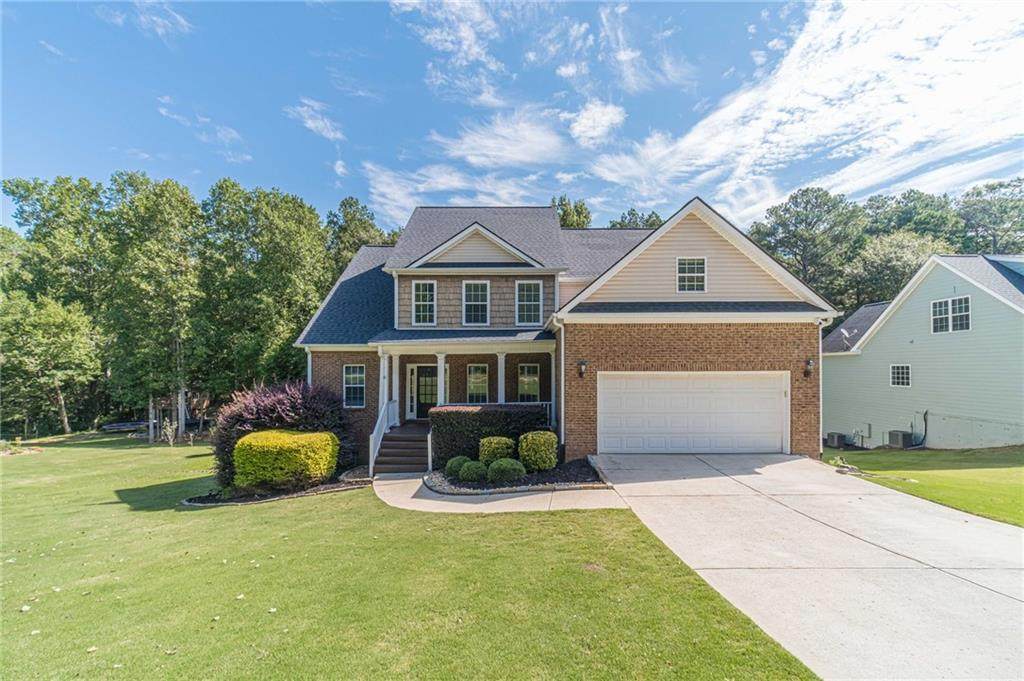 2104 Summit Court - Photo 1