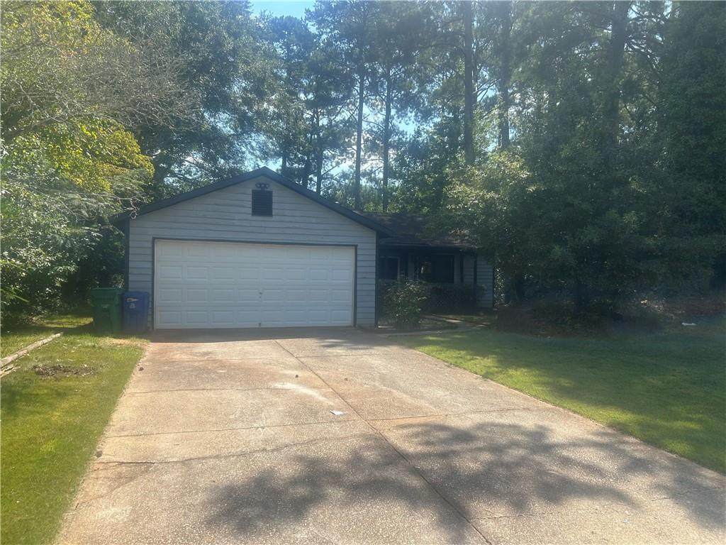 732 Martin Road - Photo 1