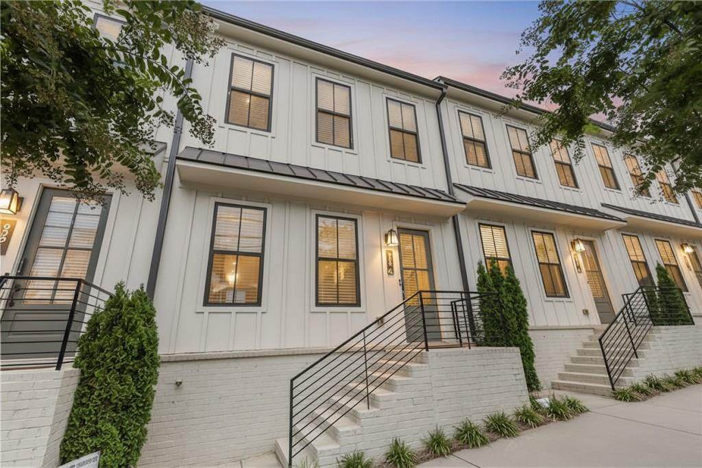 988 Viney Way - Photo 1