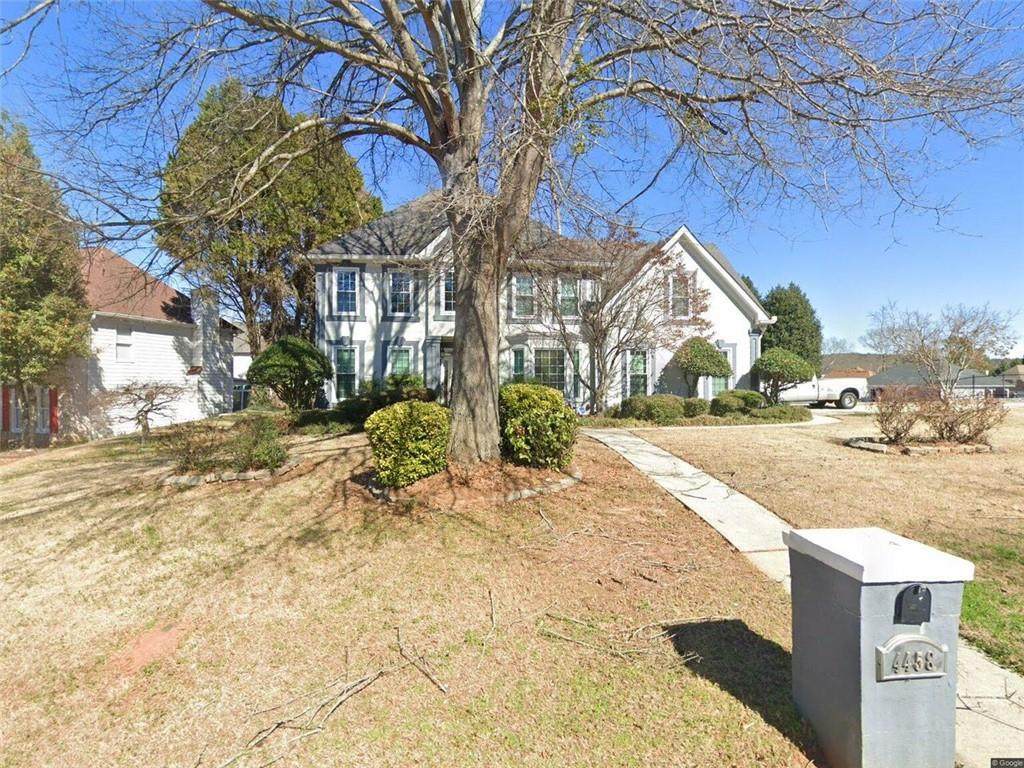 4458 Black Water Cove - Photo 1