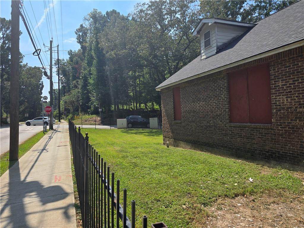 556 Bolton Road - Photo 1