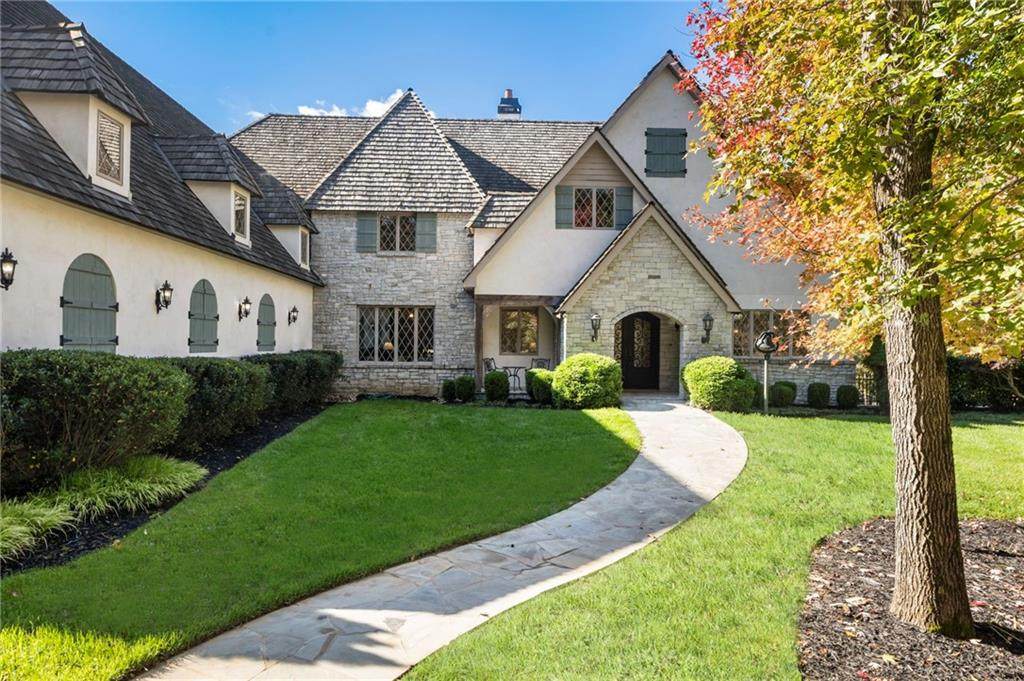 112 Serenity Lake Drive - Photo 1