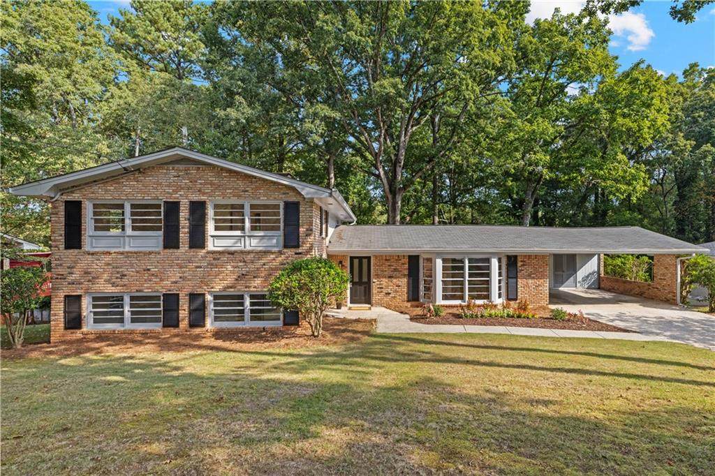 3440 Embry Circle - Photo 1