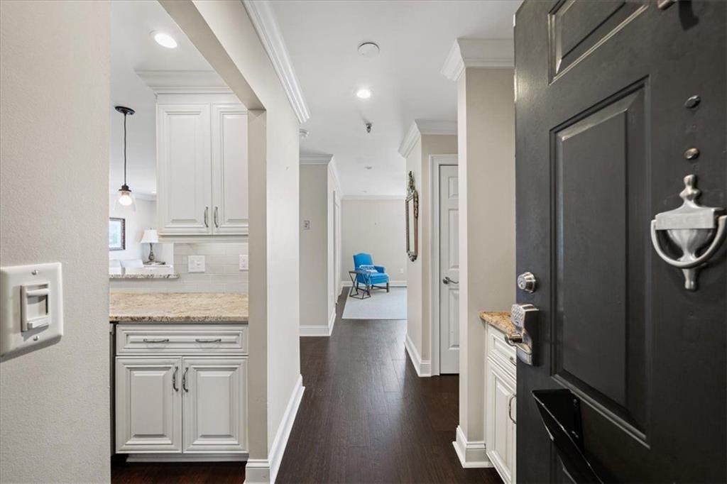 300 Johnson Ferry Road - Photo 1