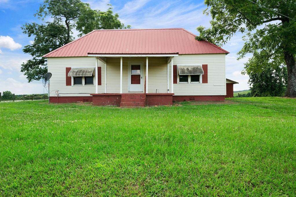 369 Cavender Lane - Photo 1