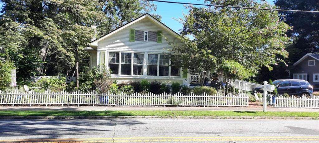 322 Cedar Street - Photo 1