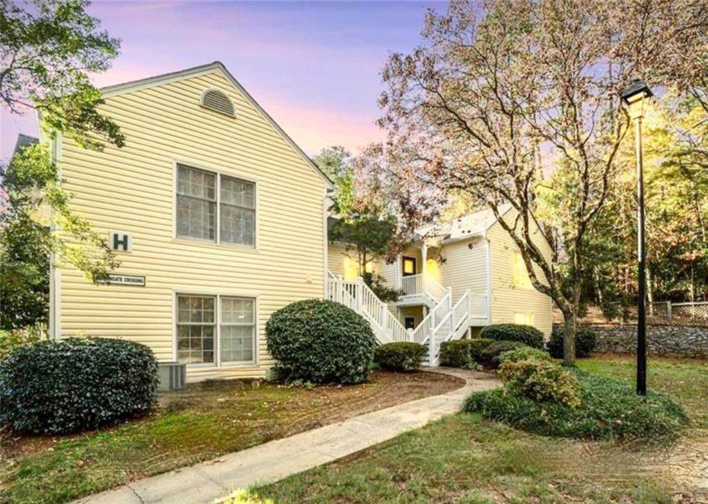 916 Cannon Gate Crossing - Photo 1