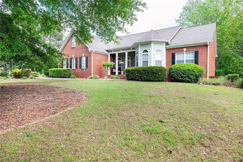 1510 Pecan Plantation Court - Photo 1