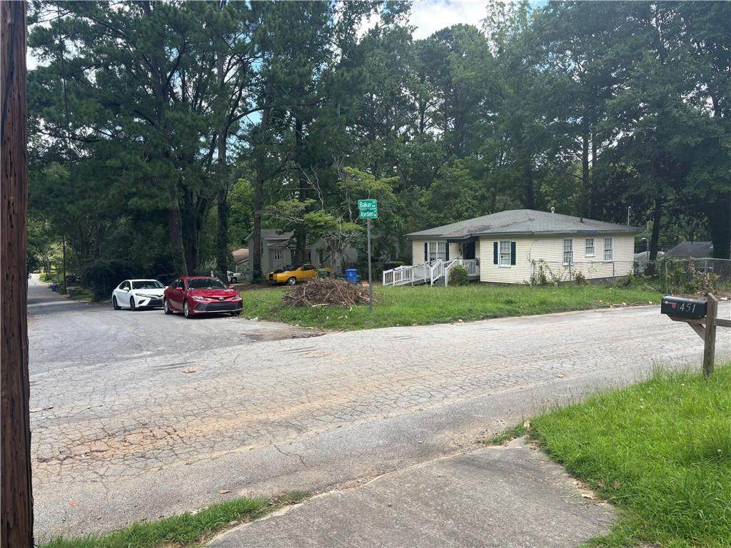 479 Aberdeen Drive - Photo 1