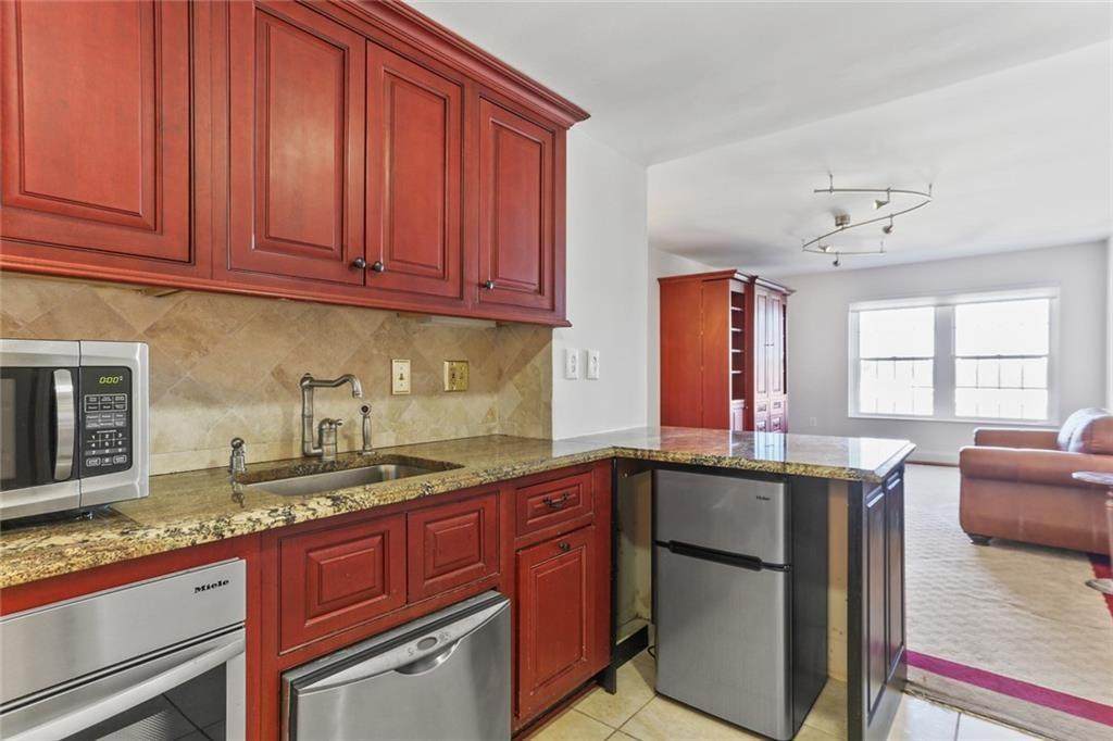 199 14th Street - Photo 1