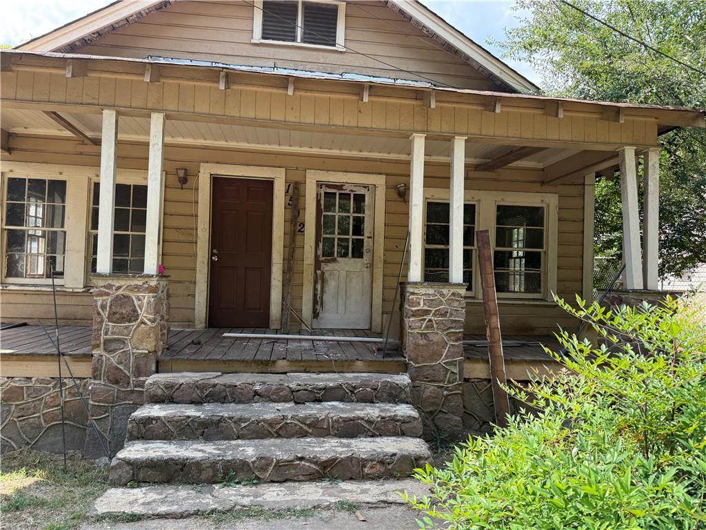 1502 Spring Creek Street - Photo 1