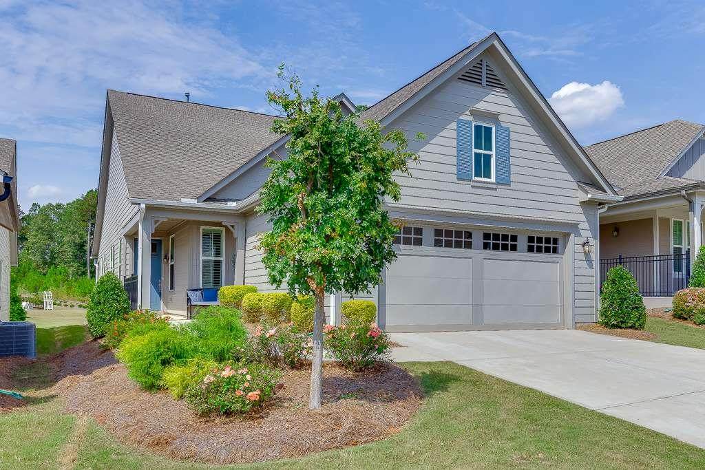 452 Ontario Lane - Photo 1