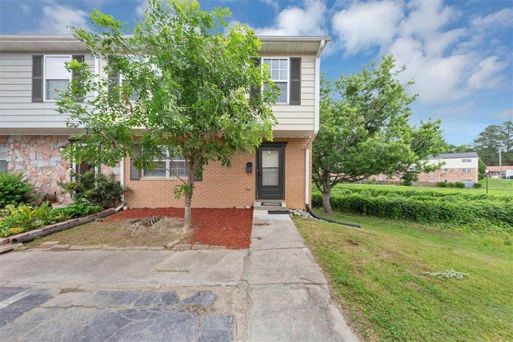 4701 Flat Shoals Road - Photo 1