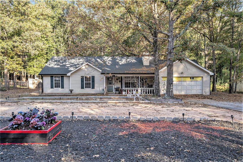 205 Woodcrest Drive - Photo 1