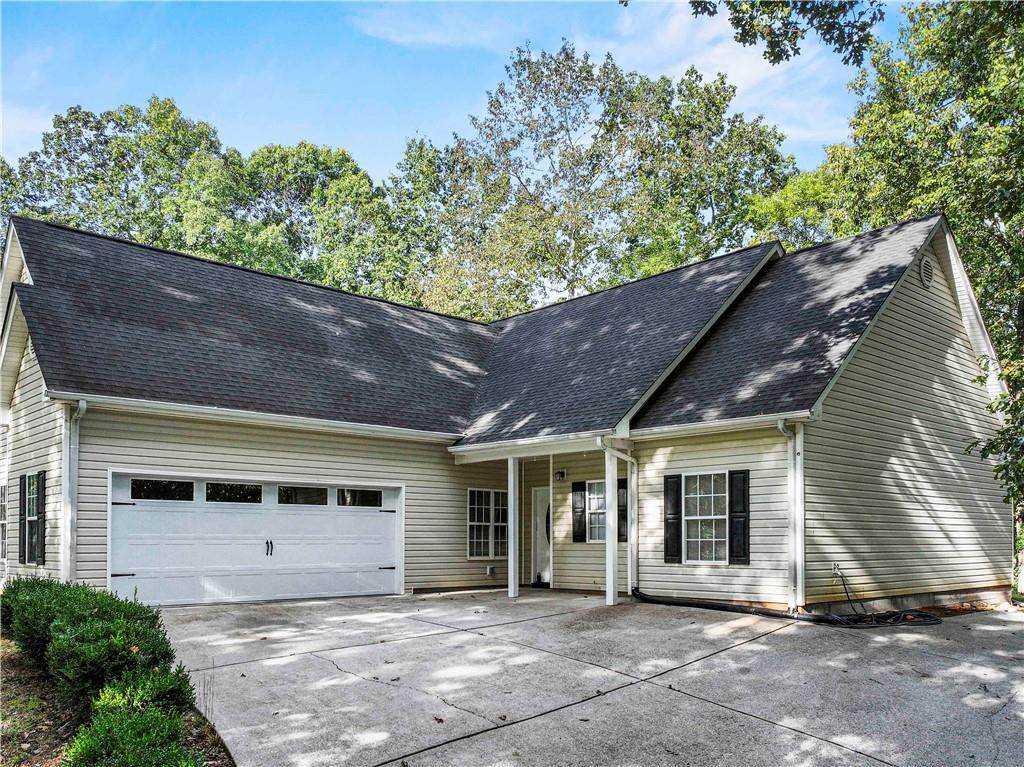 3368 Green Leaf Lane - Photo 1