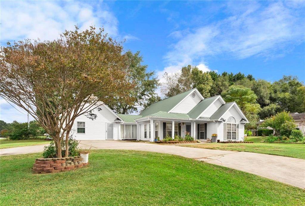 111 Davison Street - Photo 1