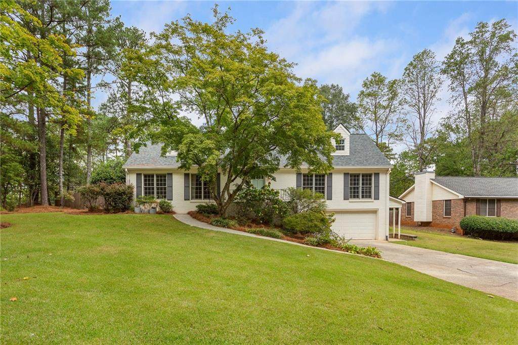 1375 Mosswood Lane - Photo 1