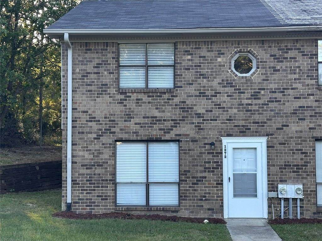 1272 Lakeview Drive - Photo 1