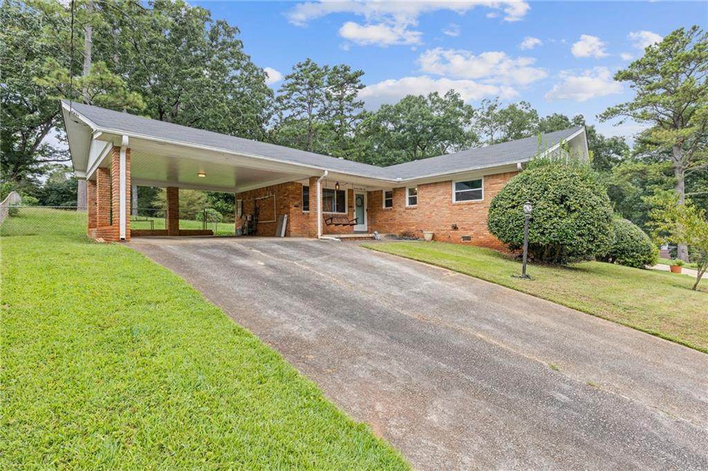 1435 Thomas Road - Photo 1